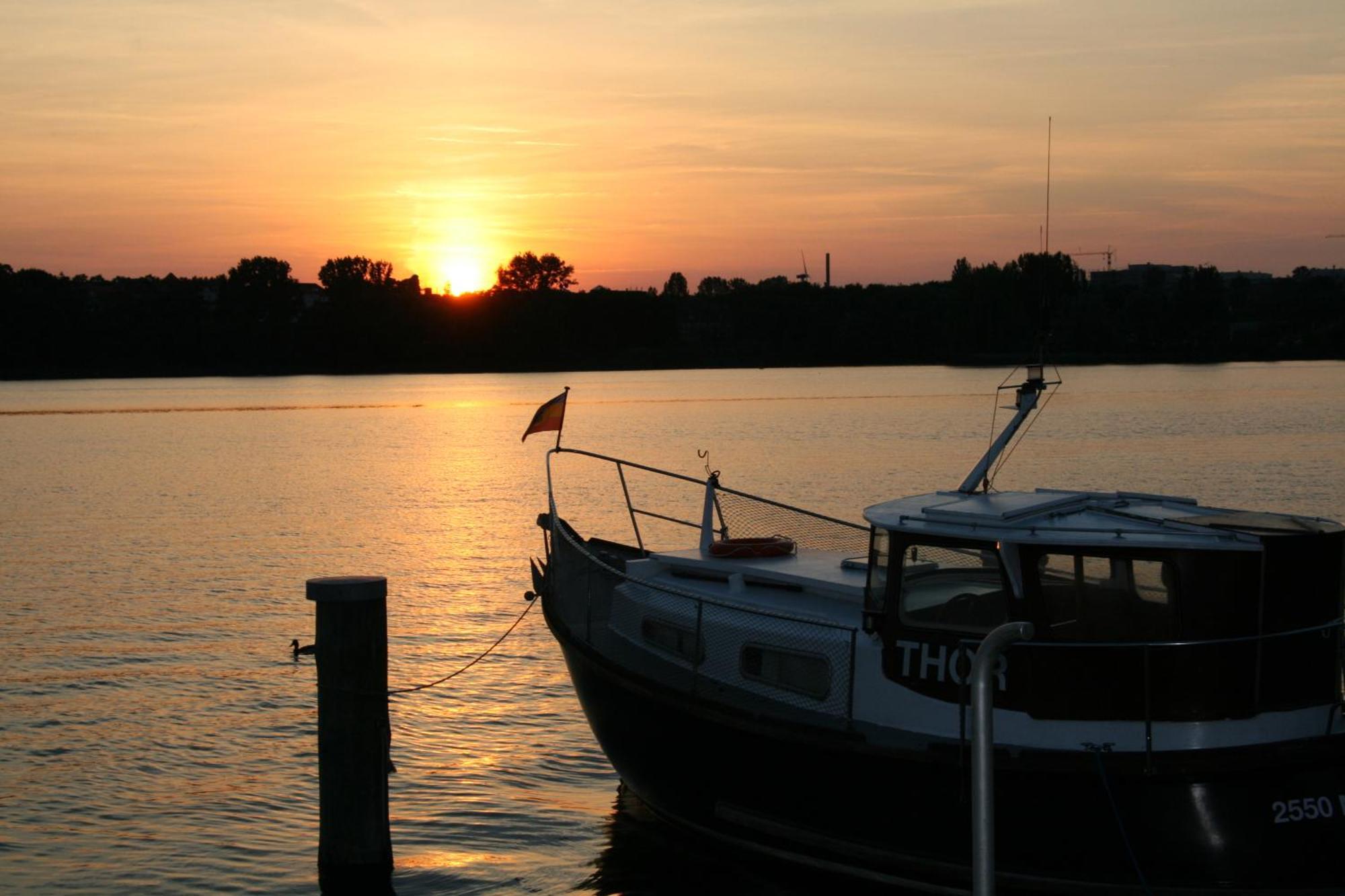 Hotel Speicher Am Ziegelsee ชเวียรีน ภายนอก รูปภาพ