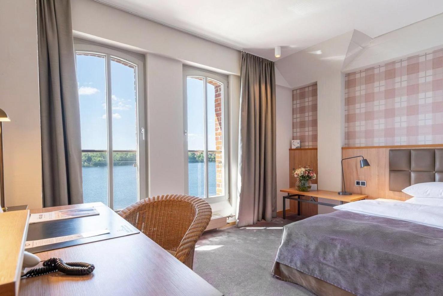 Hotel Speicher Am Ziegelsee ชเวียรีน ภายนอก รูปภาพ