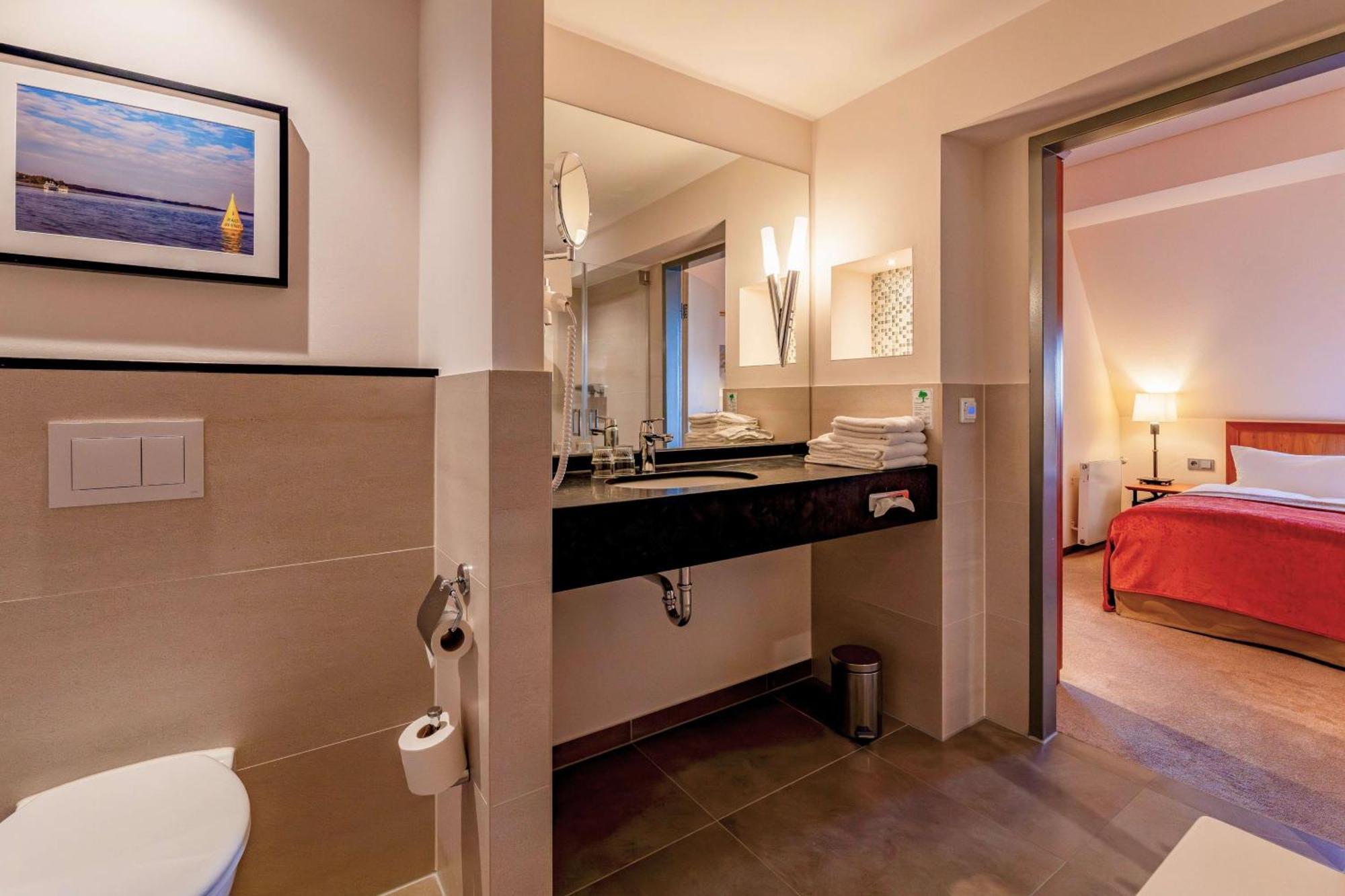 Hotel Speicher Am Ziegelsee ชเวียรีน ภายนอก รูปภาพ
