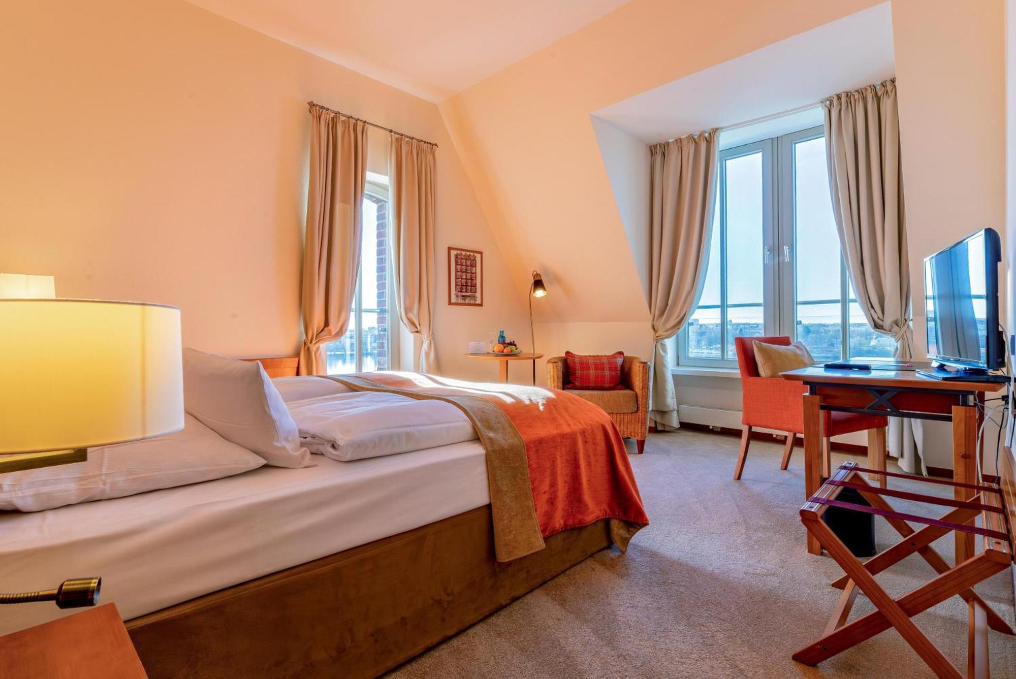 Hotel Speicher Am Ziegelsee ชเวียรีน ภายนอก รูปภาพ