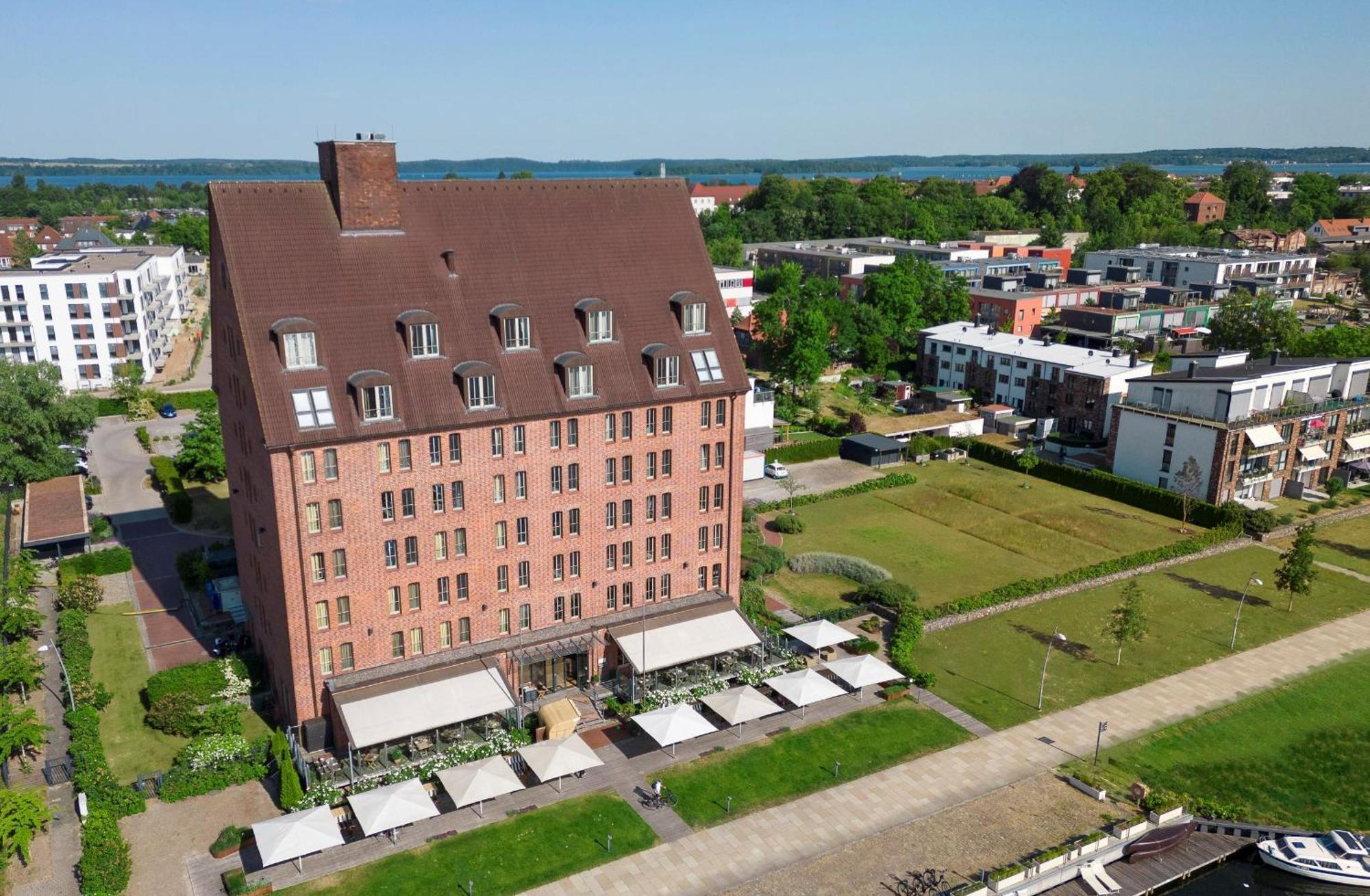 Hotel Speicher Am Ziegelsee ชเวียรีน ภายนอก รูปภาพ