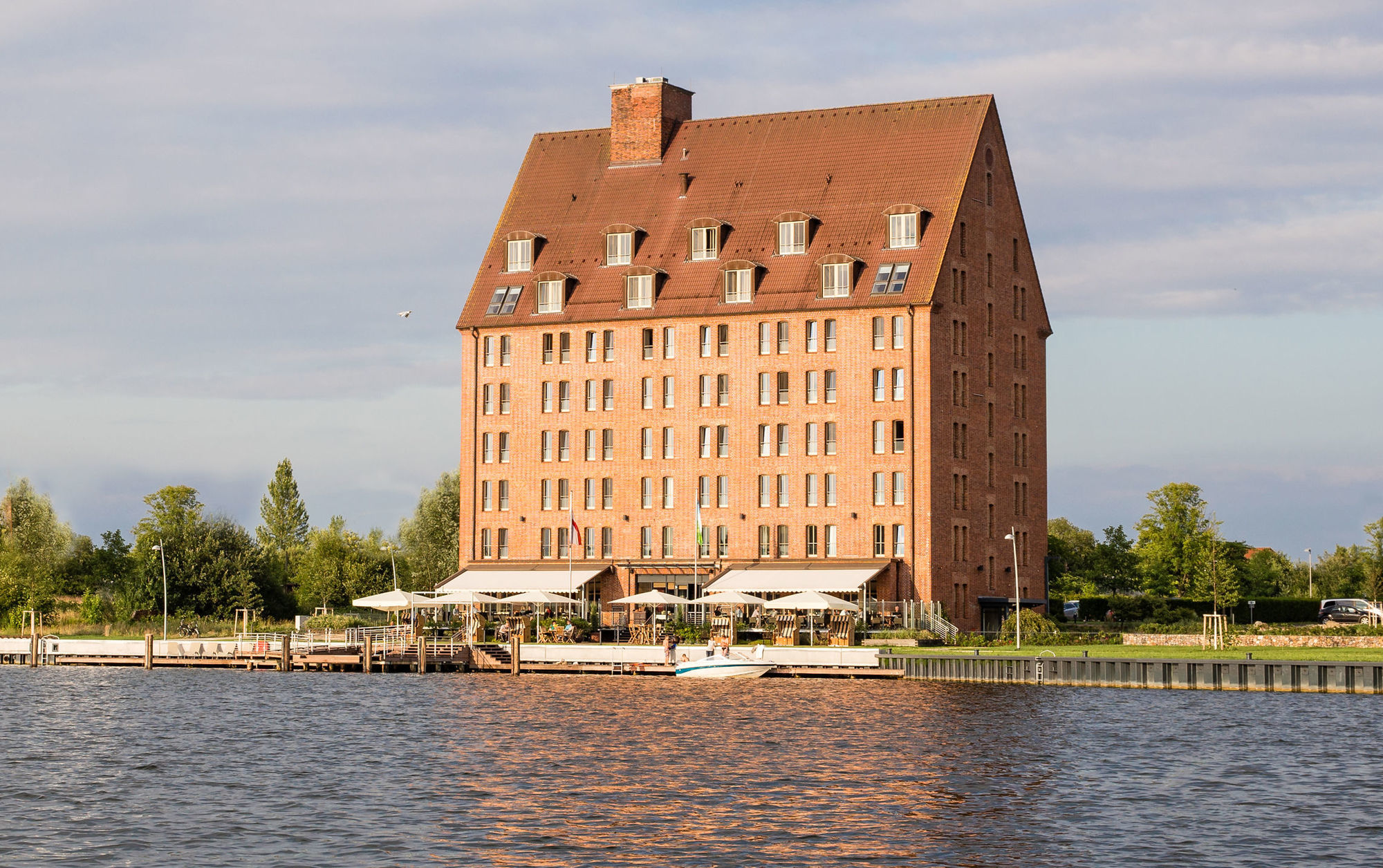 Hotel Speicher Am Ziegelsee ชเวียรีน ภายนอก รูปภาพ